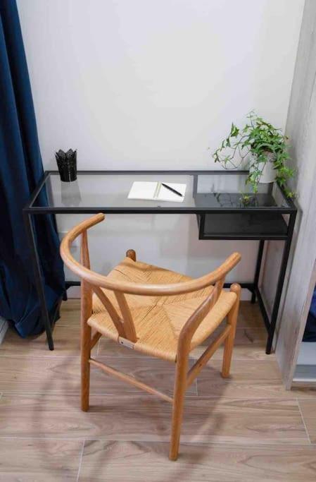Appartement Chic Avec Terrasse, Lumineux Et Calme 1 *