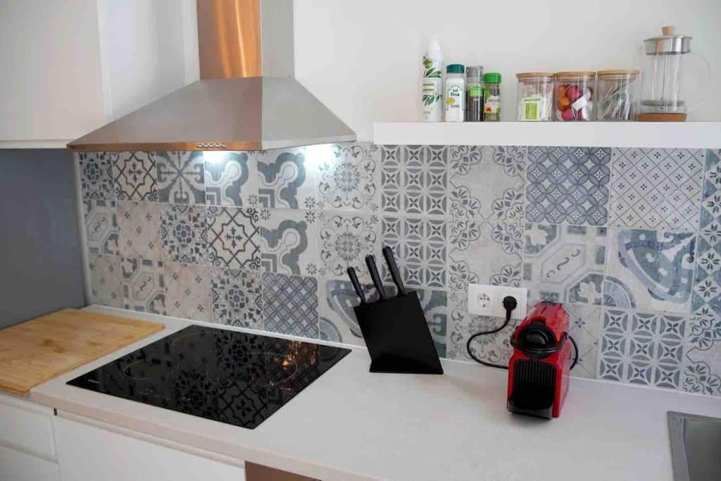 Appartement Chic Avec Terrasse, Lumineux Et Calme 1 *