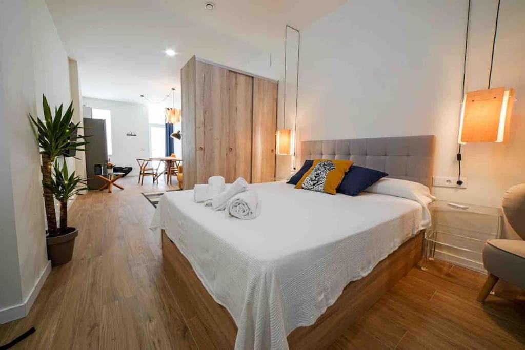 Appartement Chic Avec Terrasse, Lumineux Et Calme 1 Valencia