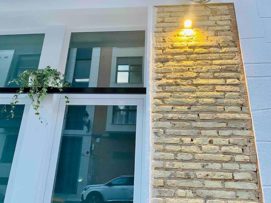Appartement Chic Avec Terrasse, Lumineux Et Calme 1